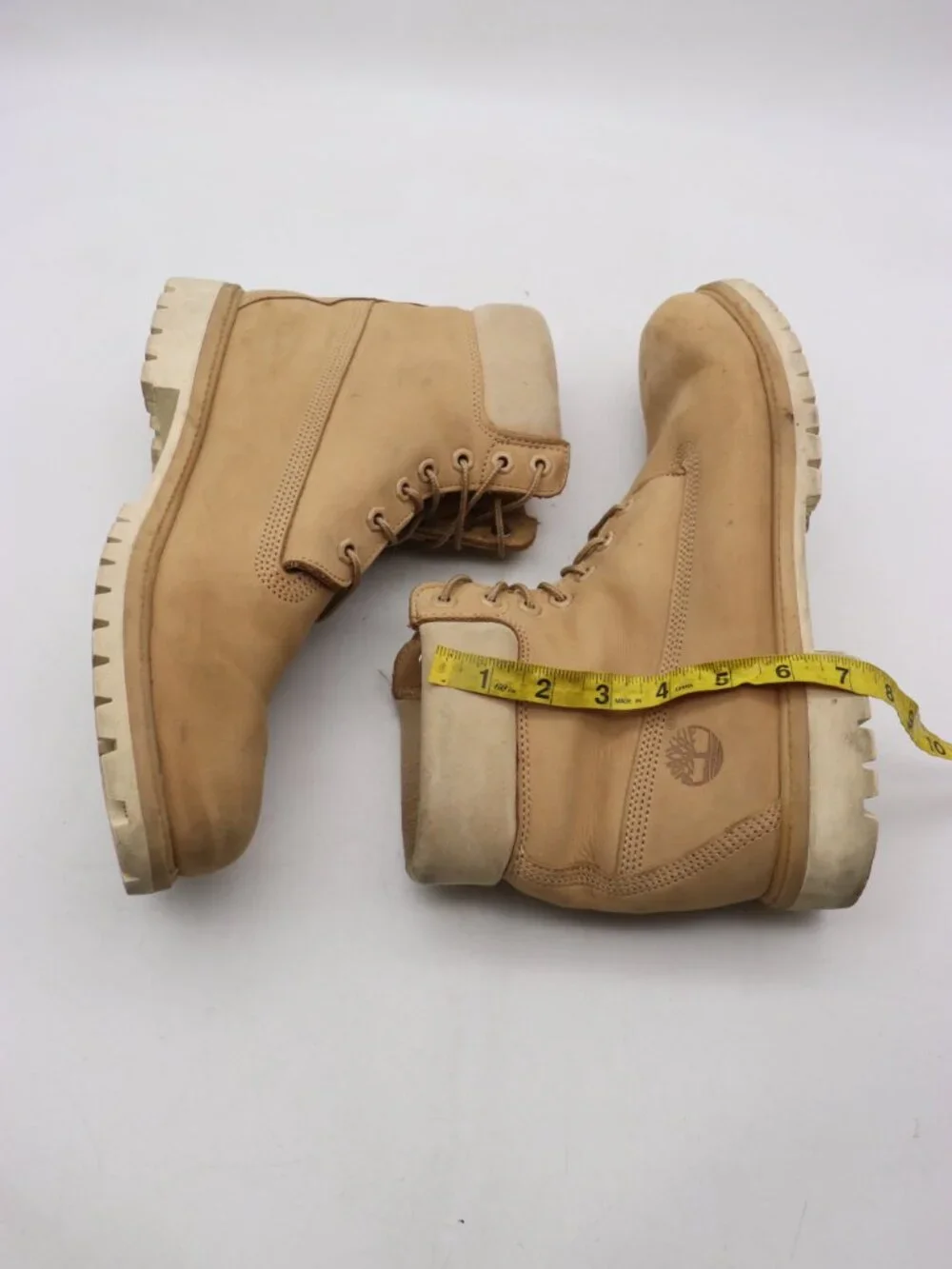 Timberland 6 Inch Boot Men's Size 12 M Tan Leather Premium Boots Waterproof